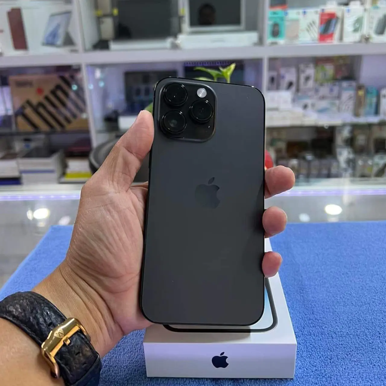 Refurbished iPhone 14 Pro Max Fully Unlocked