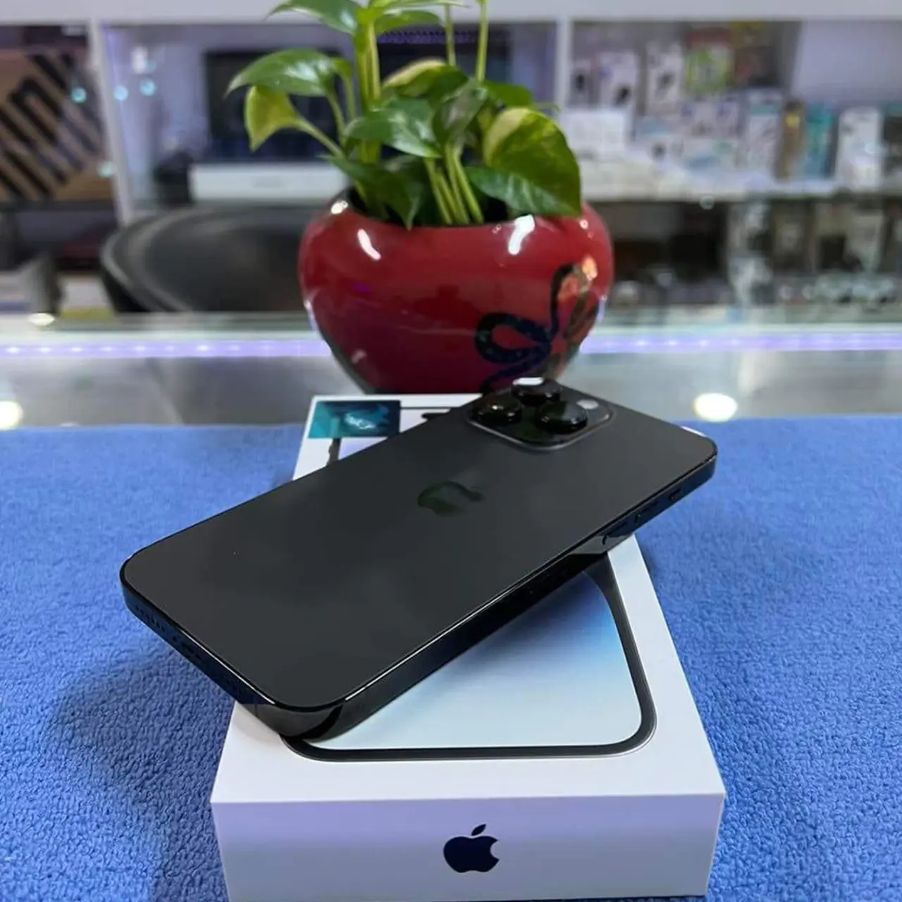 Refurbished iPhone 14 Pro Max Fully Unlocked