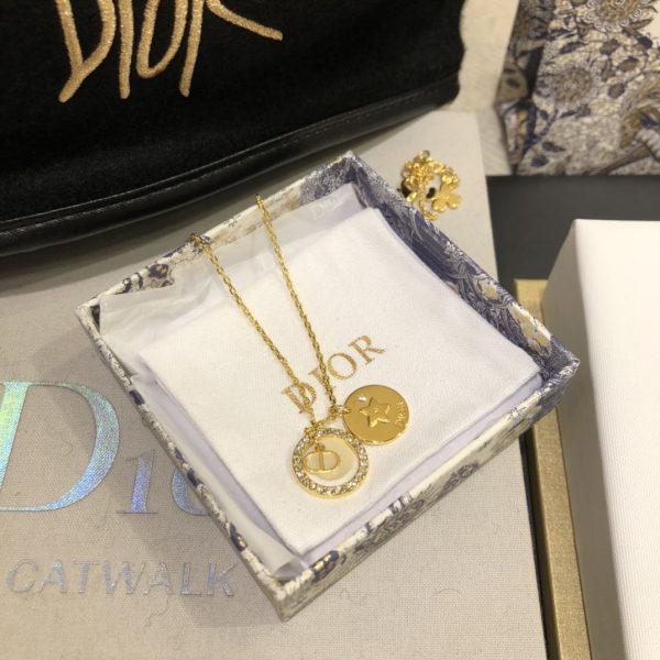 Replica Christian Dior Initial CD Logo Paved Diamonds Circle White MOP Star Double Pendants Classic Yellow Gold Necklace