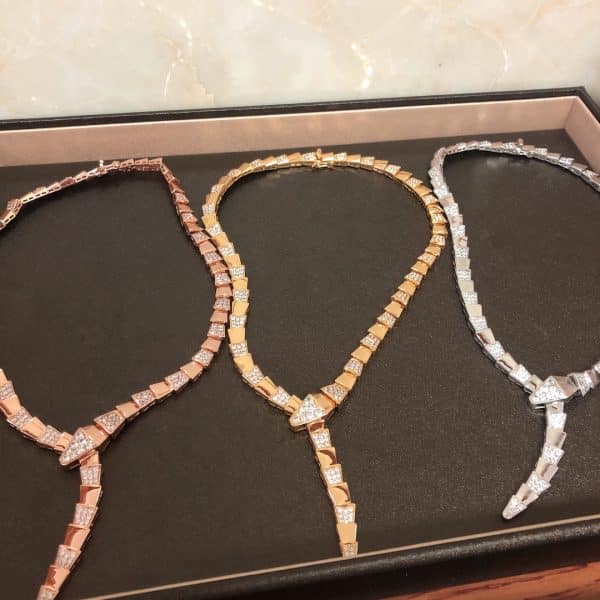 Serpenti Necklace with Full Pave Diamonds Rose Gold/White Gold/Yellow Gold