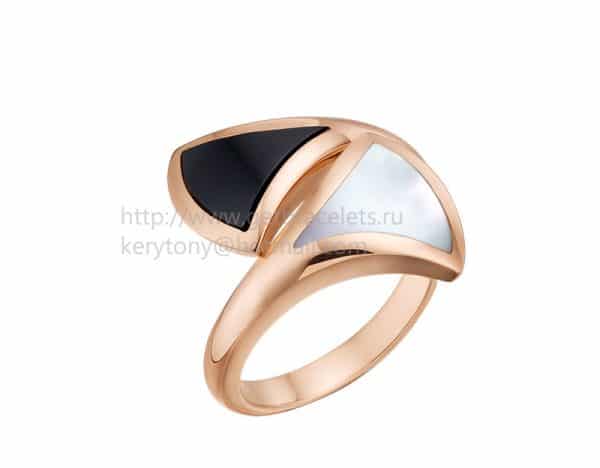 DIVAS’ Dream Ring Rose Gold with Black Onyx and Mother of Pearl