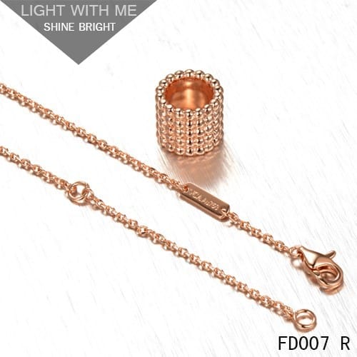 Van Cleef and Arpels Pink Gold Perlee Pendant 5 rows