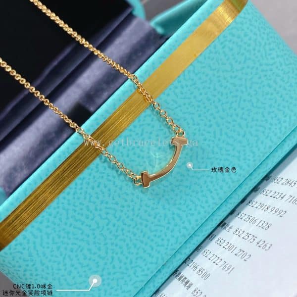 Tiffany T Small Smile Pendant Yellow Gold/Rose Gold/White Gold