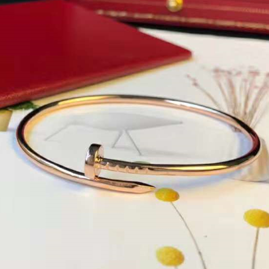1:1 Replica Cartier Juste Un Clou SM Bracelet Yellow Gold B6062617