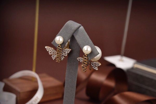 High End Christian Dior J’ADIOR Paved Diamonds Bee And Butterfly Pendants Women Brass Premium replica Asymmetric Drop Earrings