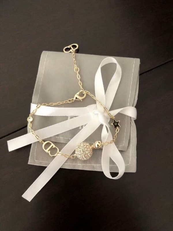Dior La petite Tribale Womens Gold-plated CD Style Ball– Pearl Fashion Diamonds Bracelet Replica