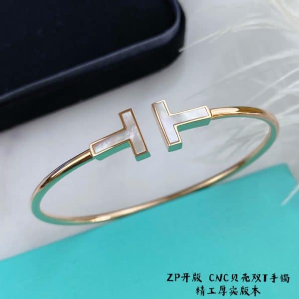 Tiffany T Wire Bracelet in Rose Gold with Mother-of-pearl