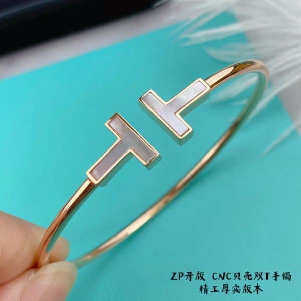 Tiffany T Wire Bracelet in Rose Gold with Mother-of-pearl
