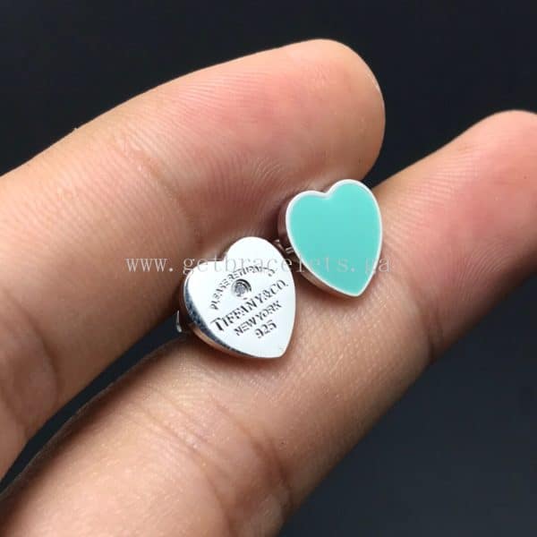 Return to Tiffany Earrings in Silver with Tiffany Blue and a Diamond