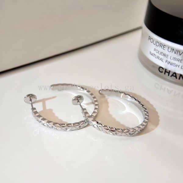 COCO Crush Hoop Earrings Quilted Motif With Diamonds Yellow Gold/Rose Gold/White Gold