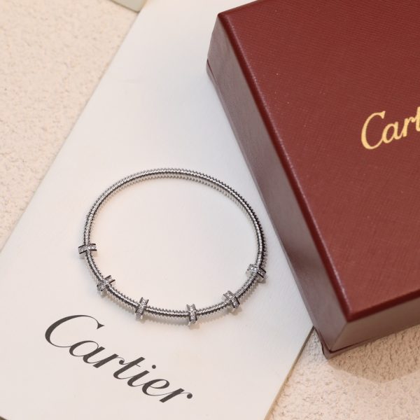 Replica Ecrou de Cartier Bracelet 18K White Gold with Diamonds