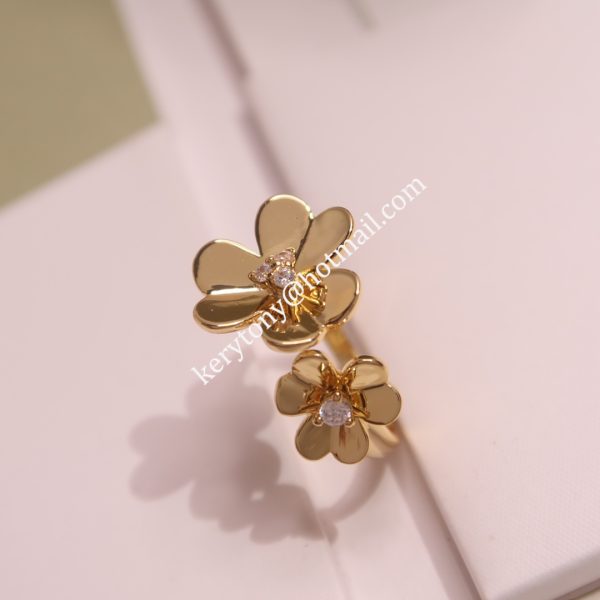 Premium replica Van Cleef Arpels Frivole Between the Finger Ring Yellow Gold with Diomonds Couple Style