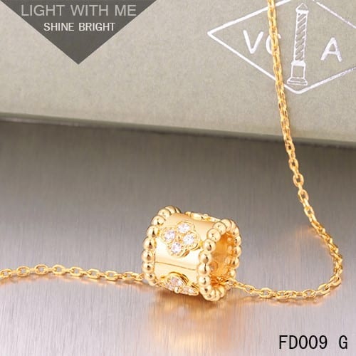 Van Cleef Arpels Perlee Clover Pendant Necklace Yellow Gold with Diamonds