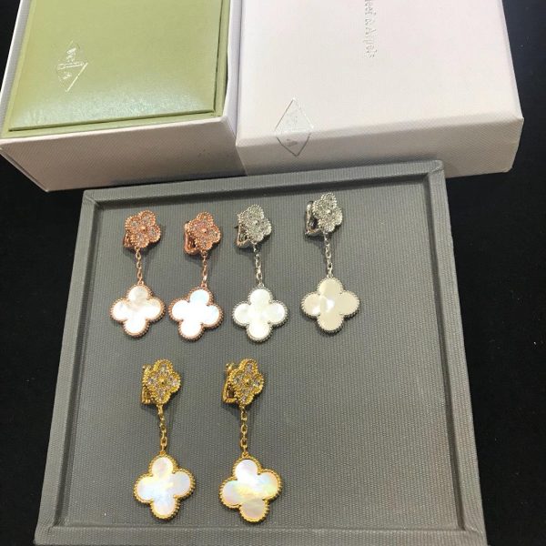 Van Cleef & Arpels Magic Alhambra Earrings 2 motifs Mother-of-pearl with Diamonds