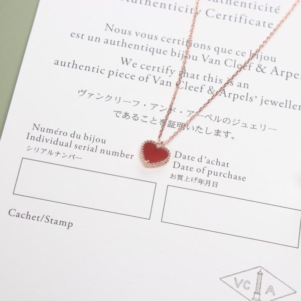 Van Cleef & Arpels Sweet Alhambra Heart Pendant Pink Gold Carnelian