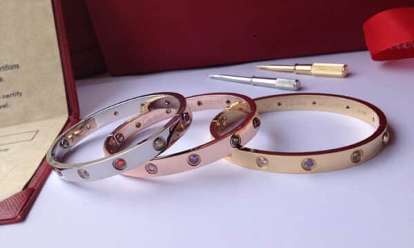 New Arrival Cartier Love Bracelet Yellow Gold Colorful Diamonds B6036417