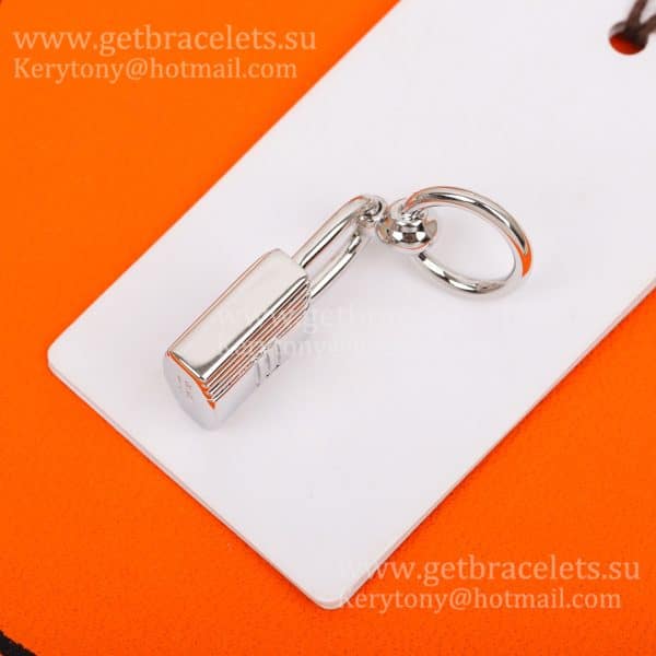 Hermes Lock Scarf Ring/Buckle in White Gold how to use