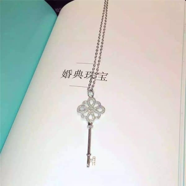 Replica Tiffany Keys Knot Key Pendant Chain Necklace Diamonds Party Style Lady Jewelry GRP05413