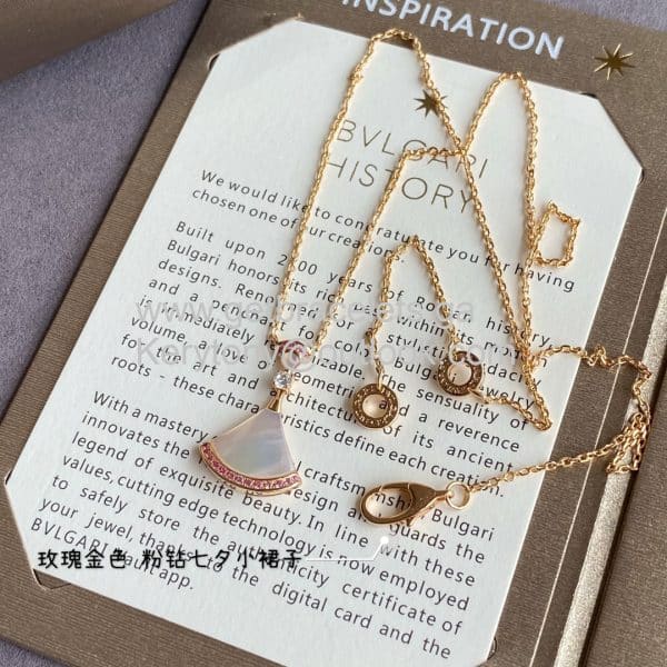 Divas Dream Necklace Mother of Pearl with Rubies Rose Gold Best Price