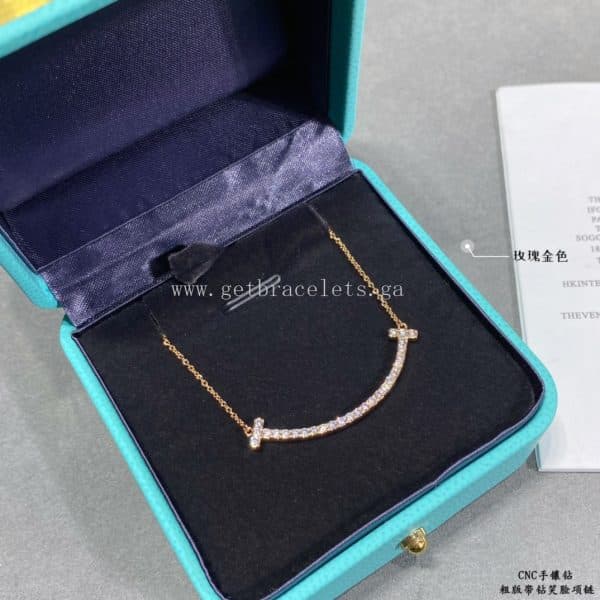 Tiffany T Medium Smile Pendant With Diamonds Yellow Gold/Rose Gold/White Gold