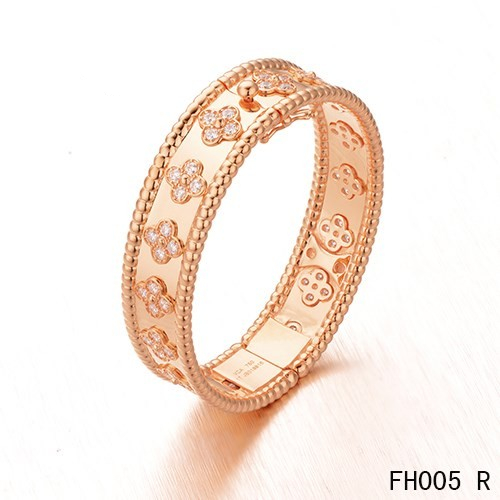 VAN CLEEF & ARPELS PERLEE CLOVER BRACELET,Pink GOLD,MEDIUM MODEL
