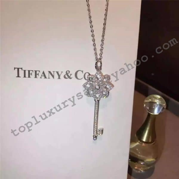 Tiffany Keys Woven Key Pendant Necklace Diamonds Women Fashion Jewelry Birthday Gift
