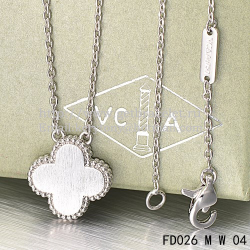 Van Cleef & Arpels Vintage Alhambra Pendant White Gold With Carnelian Mother Of Pearl Round Diamonds