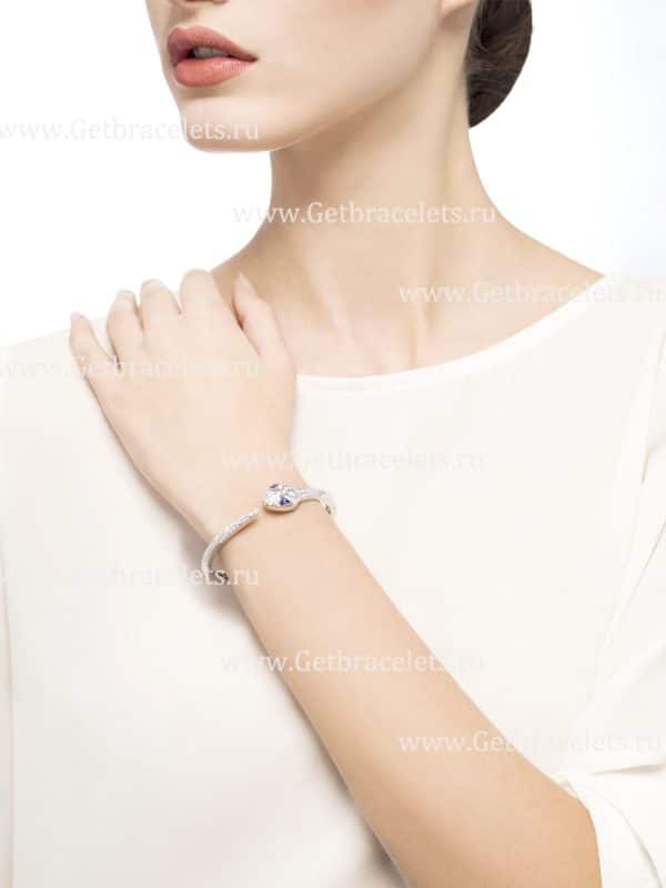 Serpenti Bangle Bracelet 18K White Gold set with Blue Sapphire Eyes and Pave Diamonds