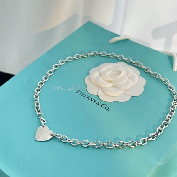 Return to Tiffany Heart Tag Chain Link Choker in Silver