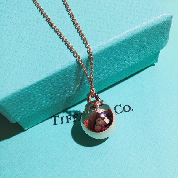 Timeless Style Tiffany Hardwear Ball Pendant Rose Gold Necklace For Ladies Premium replica