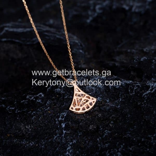 Divas Dream Small Necklace with Pave Diamonds Rose Gold Premium replica