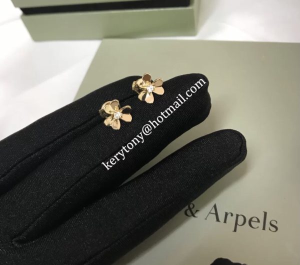 Spring Van Cleef Arpels Frivole Mini Earrings Yellow Gold/White Gold/Rose Gold With Diamond Low Price