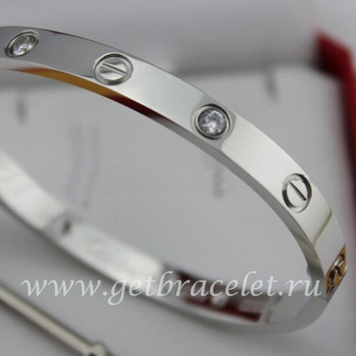 Replica Cartier White Gold Men and Women Love Bracelet 4 Diamonds B6035816 (New Version – Prevent Screws Fall Out)
