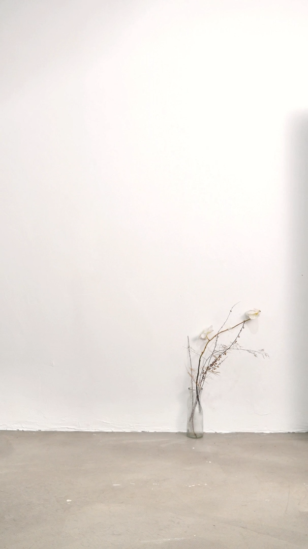 Joséphine belted V-neck mini dress