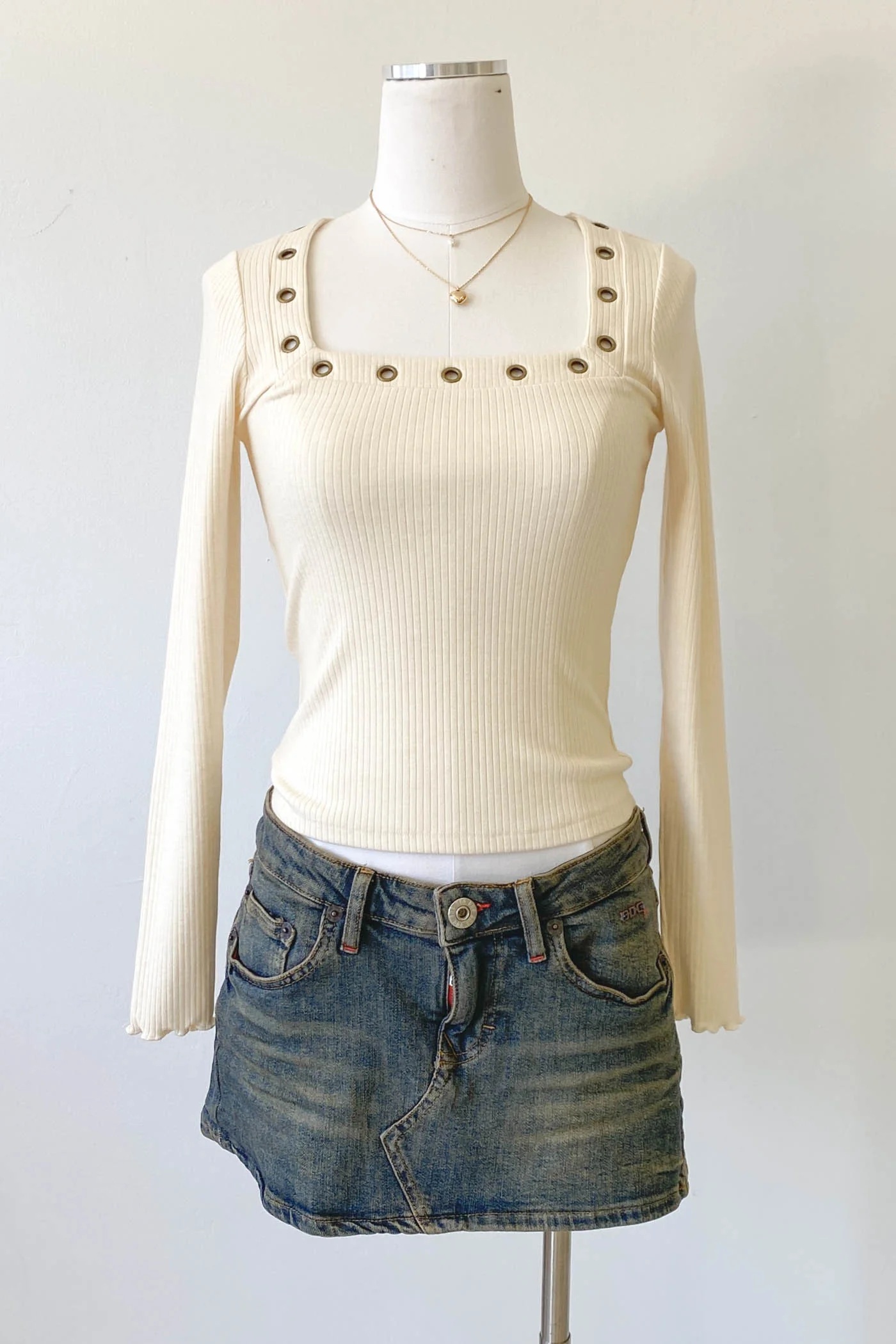 Grommet Long Sleeve Top