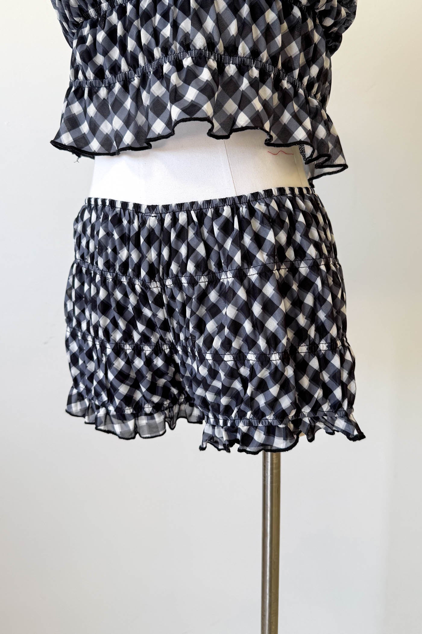 Mesh Checkered Ruffle Shorts