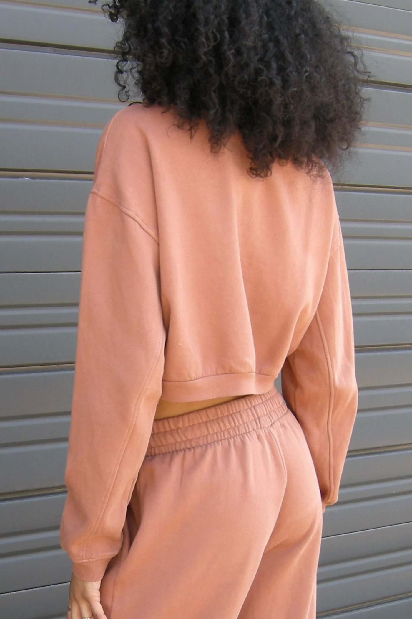 Basic Crop Sweatshirt