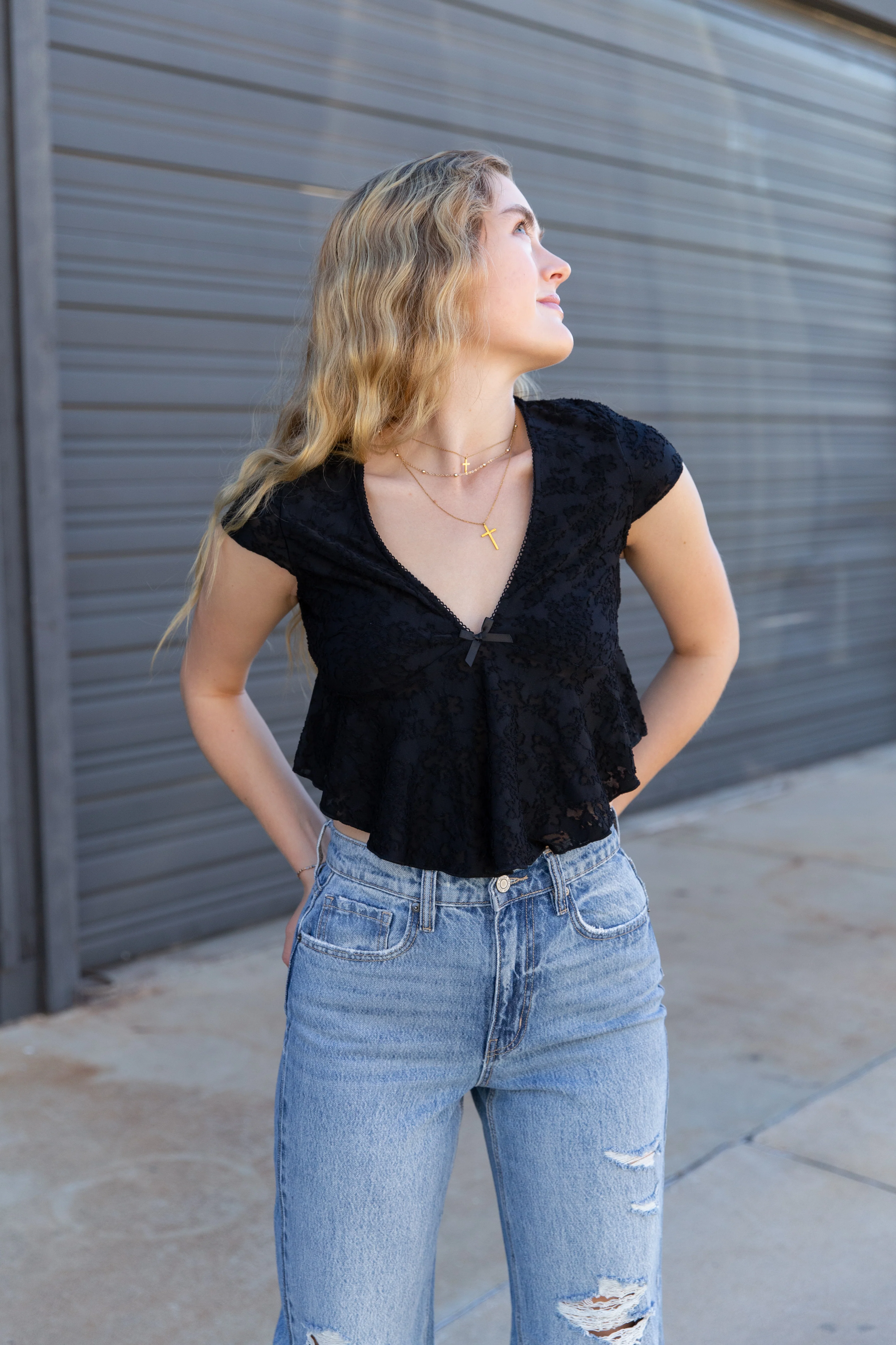 Textured Floral Cap Sleeve Top