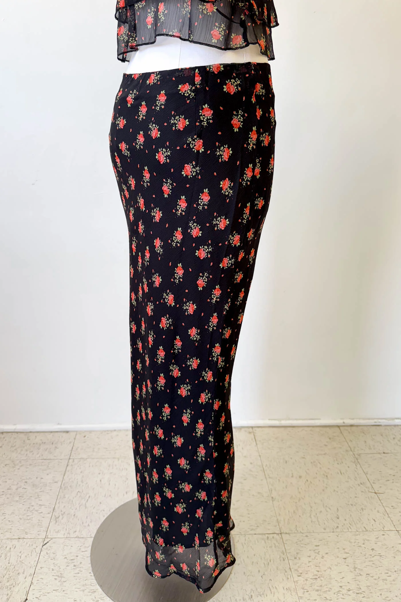 Stretch Lace Maxi Skirt