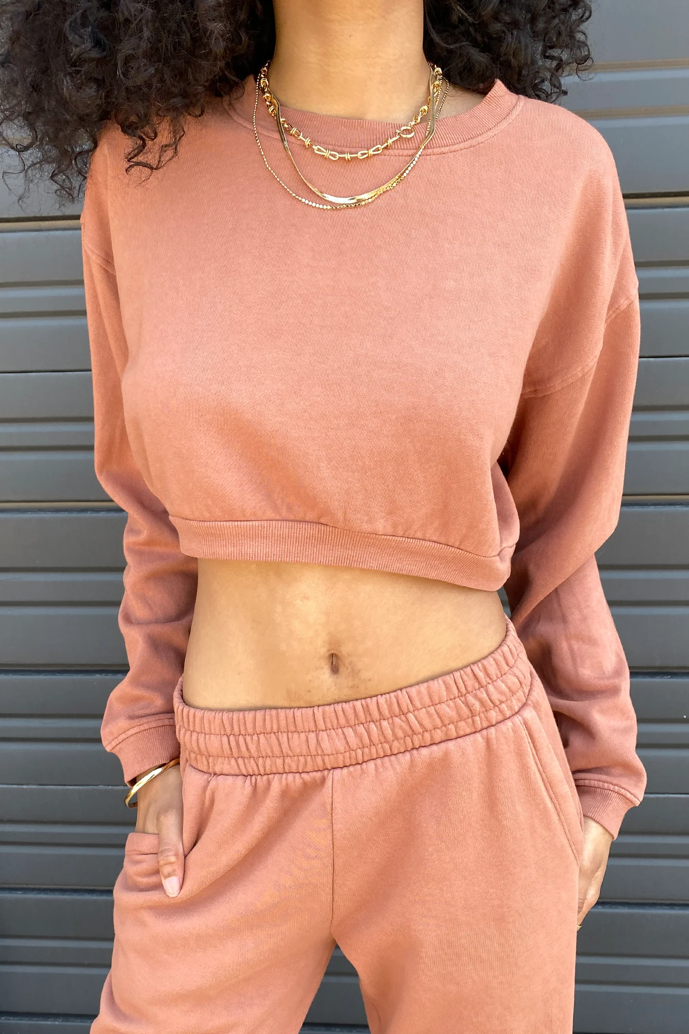 Basic Crop Sweatshirt
