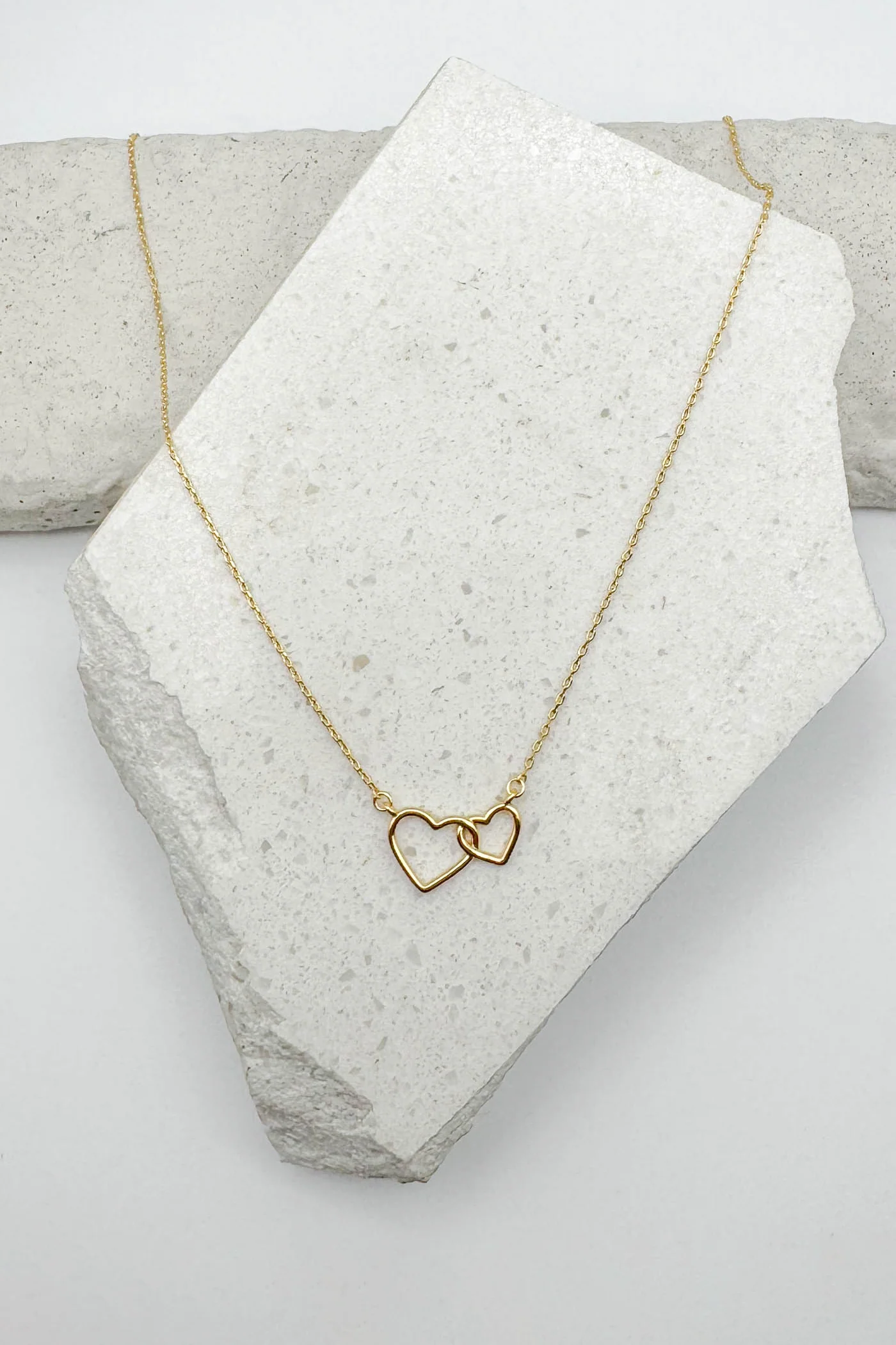 Dainty Heart Link Necklace