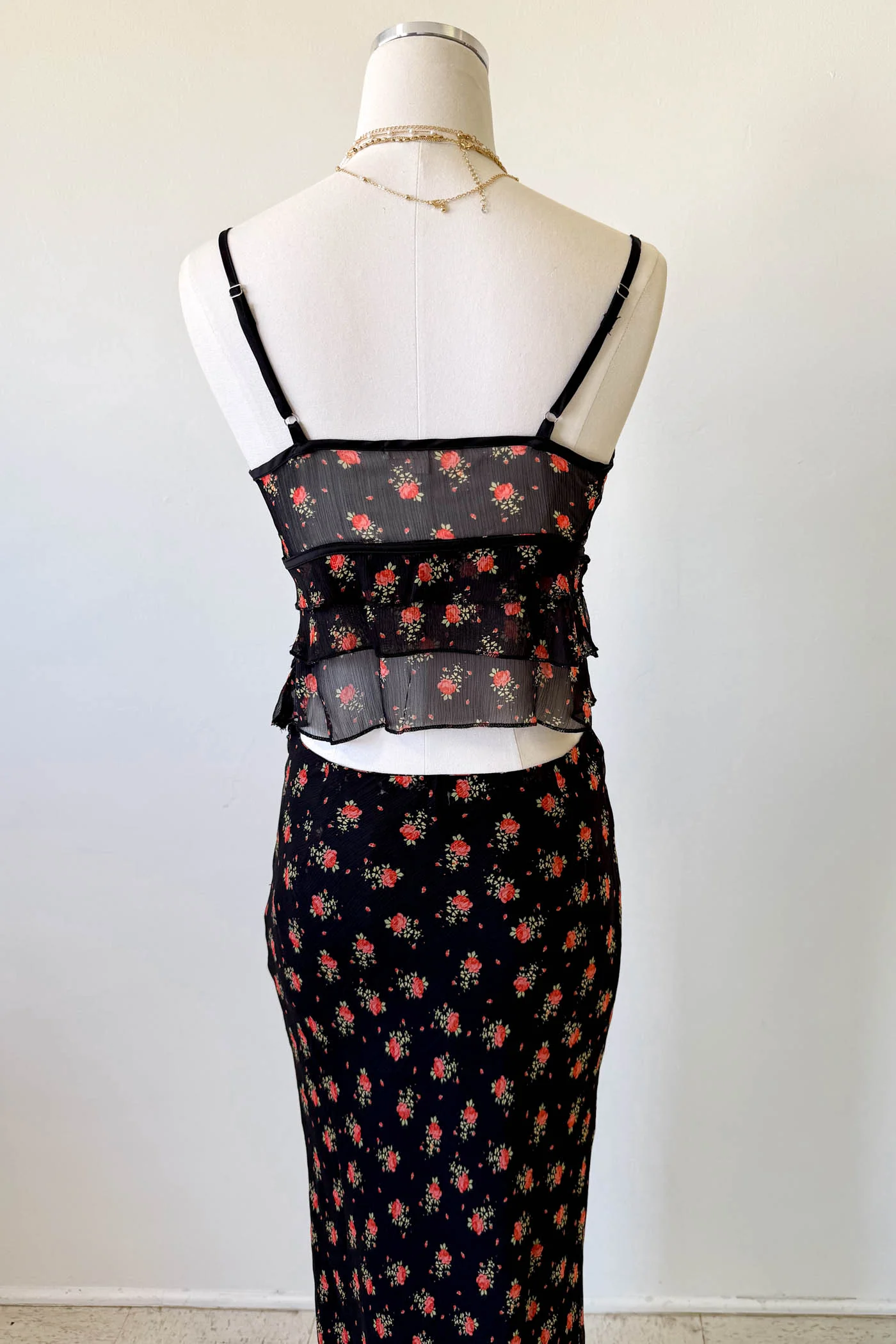 Floral Stretch Lace Cami Top