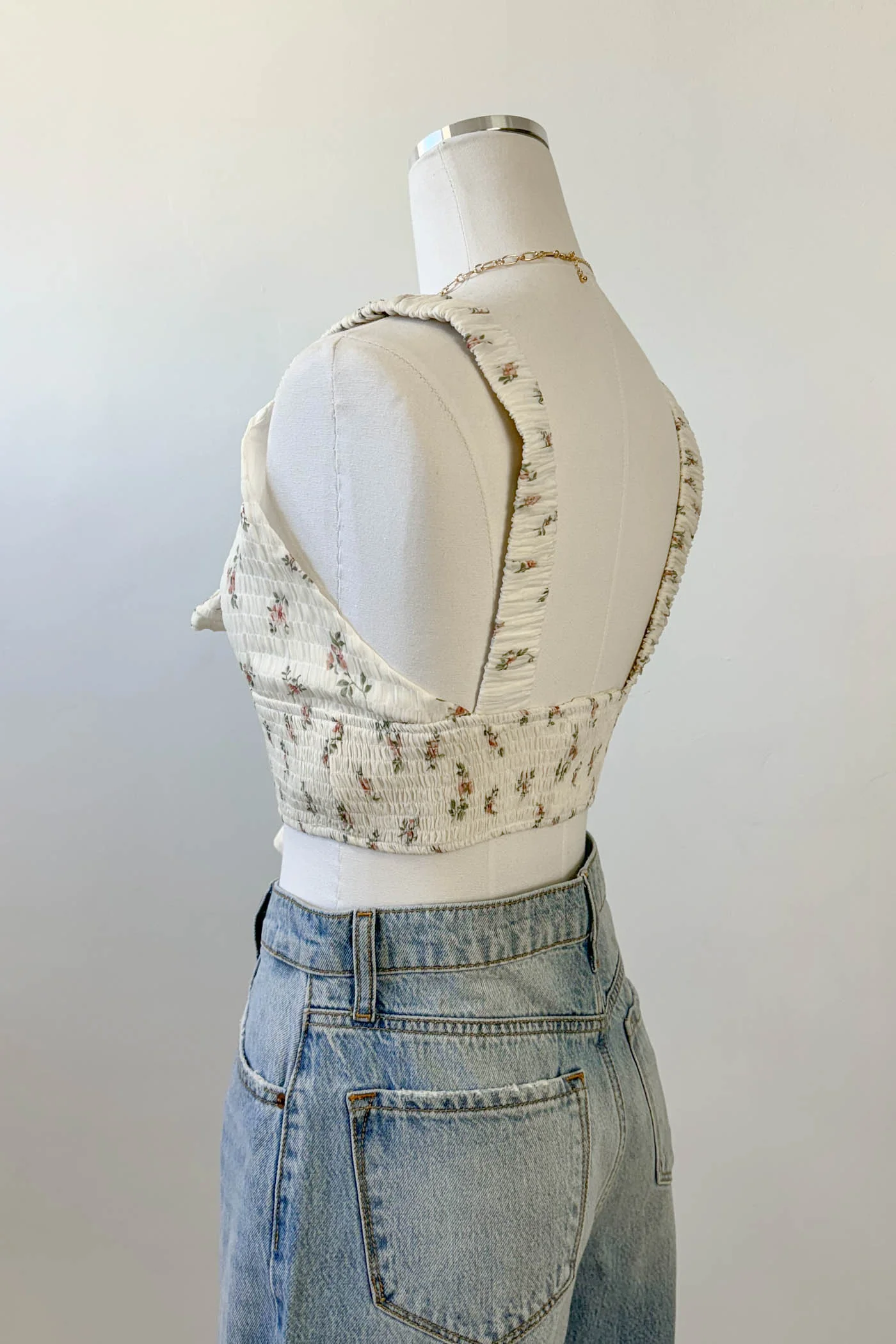 Front Tie Sleeveless Top