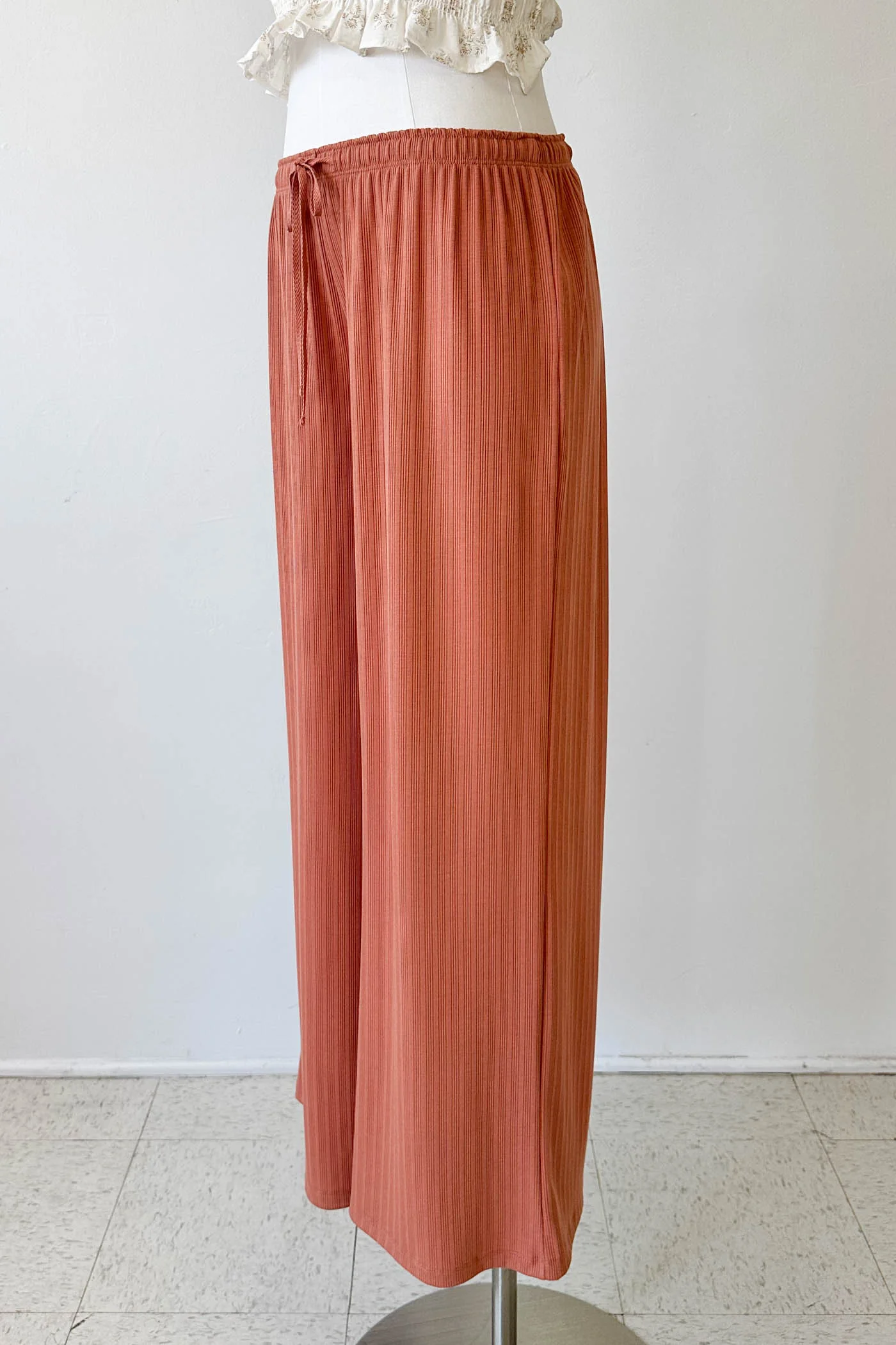 Wide Leg Ribbed Pants