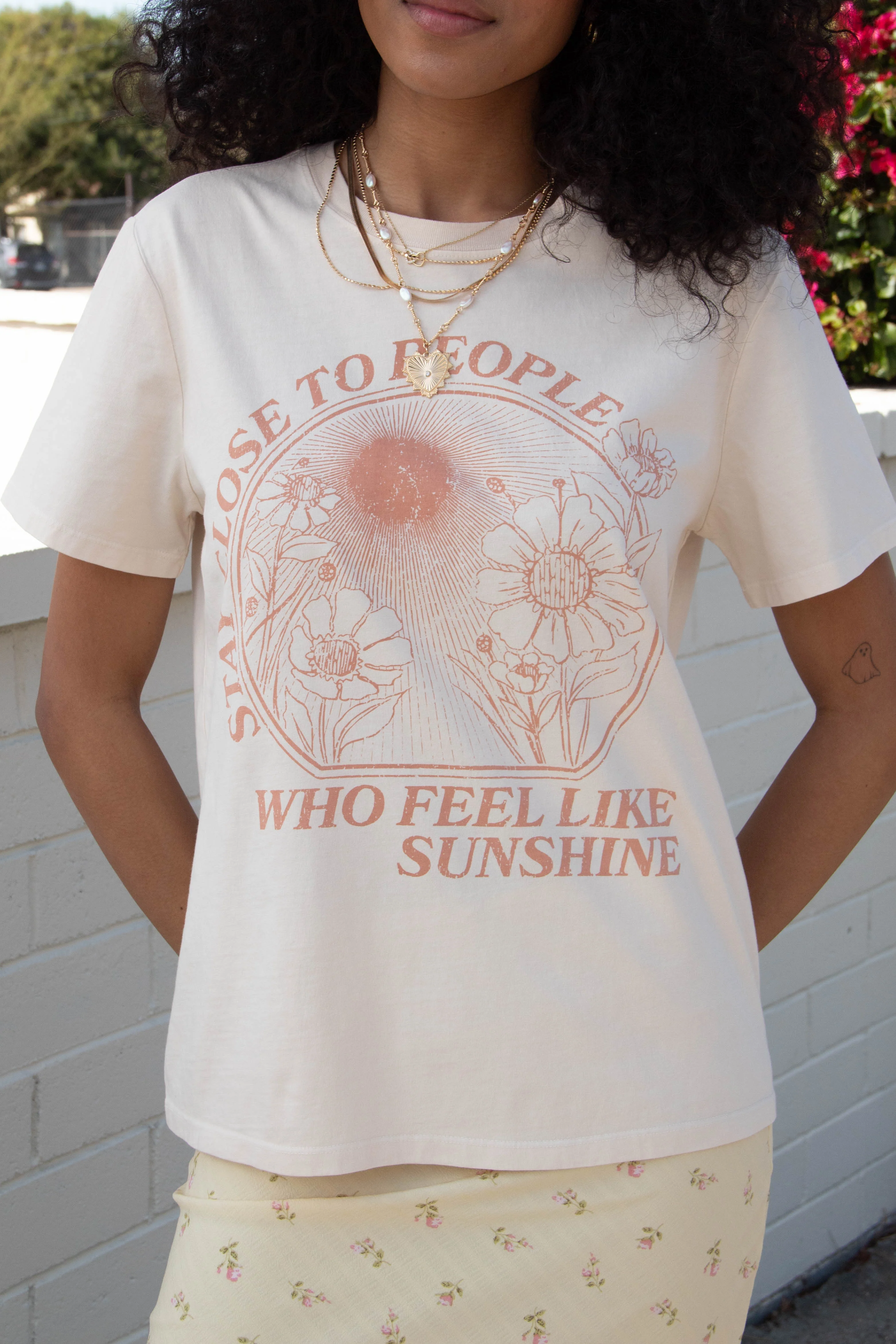 Feels Like Sunshine Bf Graphic Tee