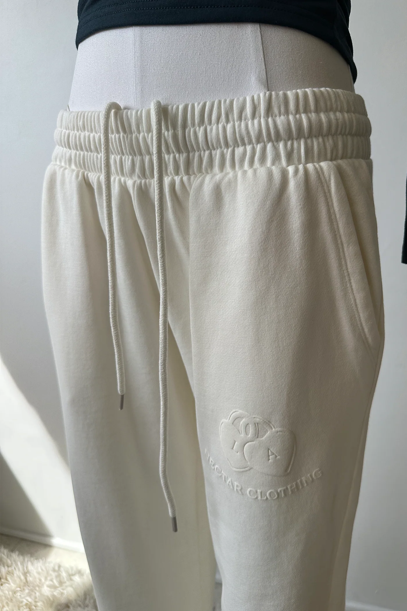 Locket Puff Print Graphic Sweatpant