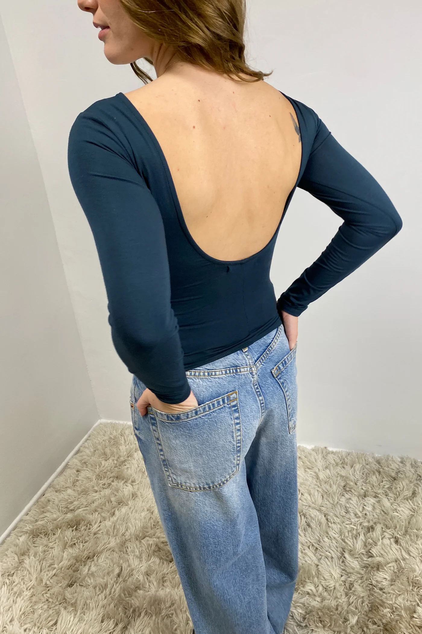 Basic Backless Long Sleeve Top