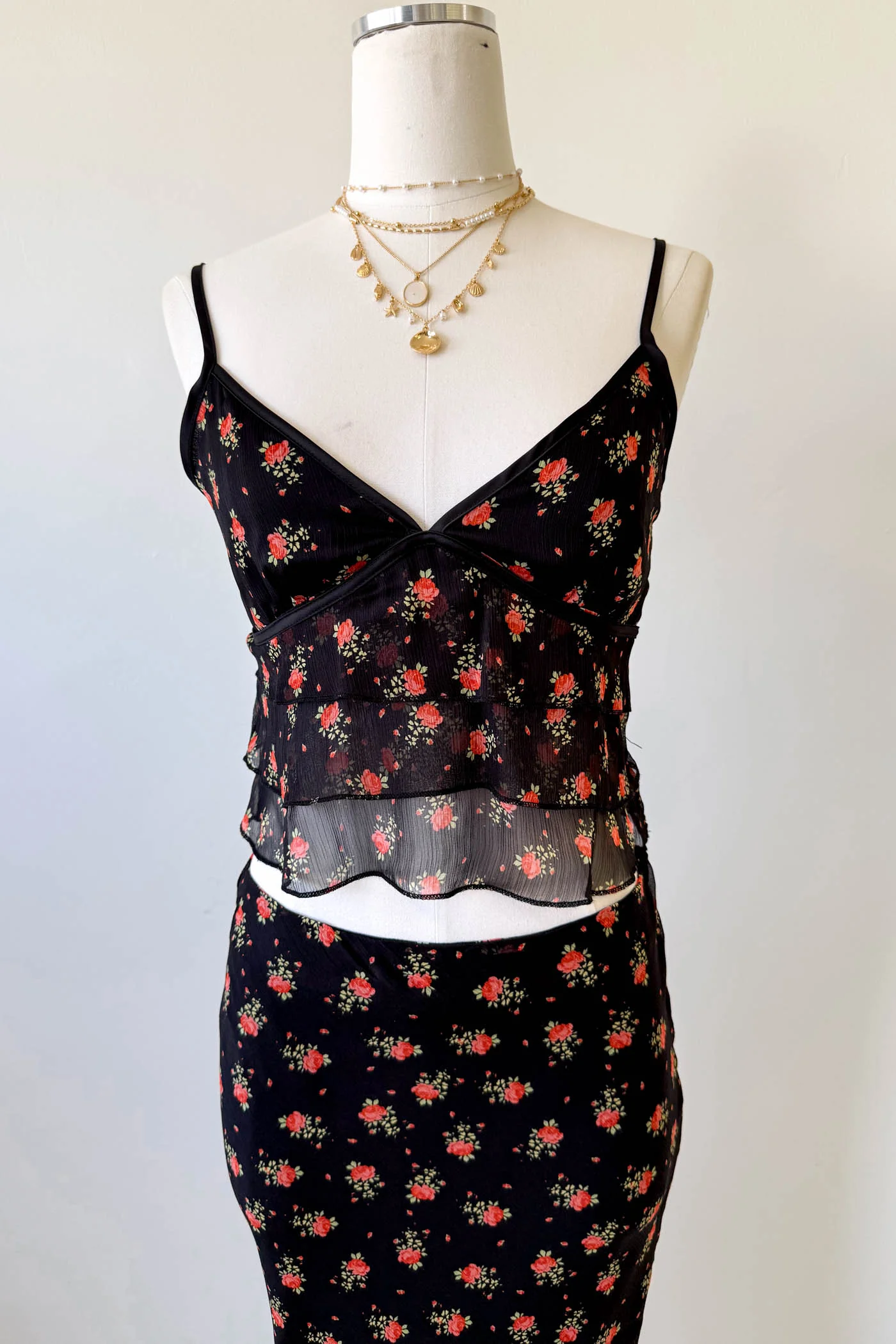 Floral Stretch Lace Cami Top