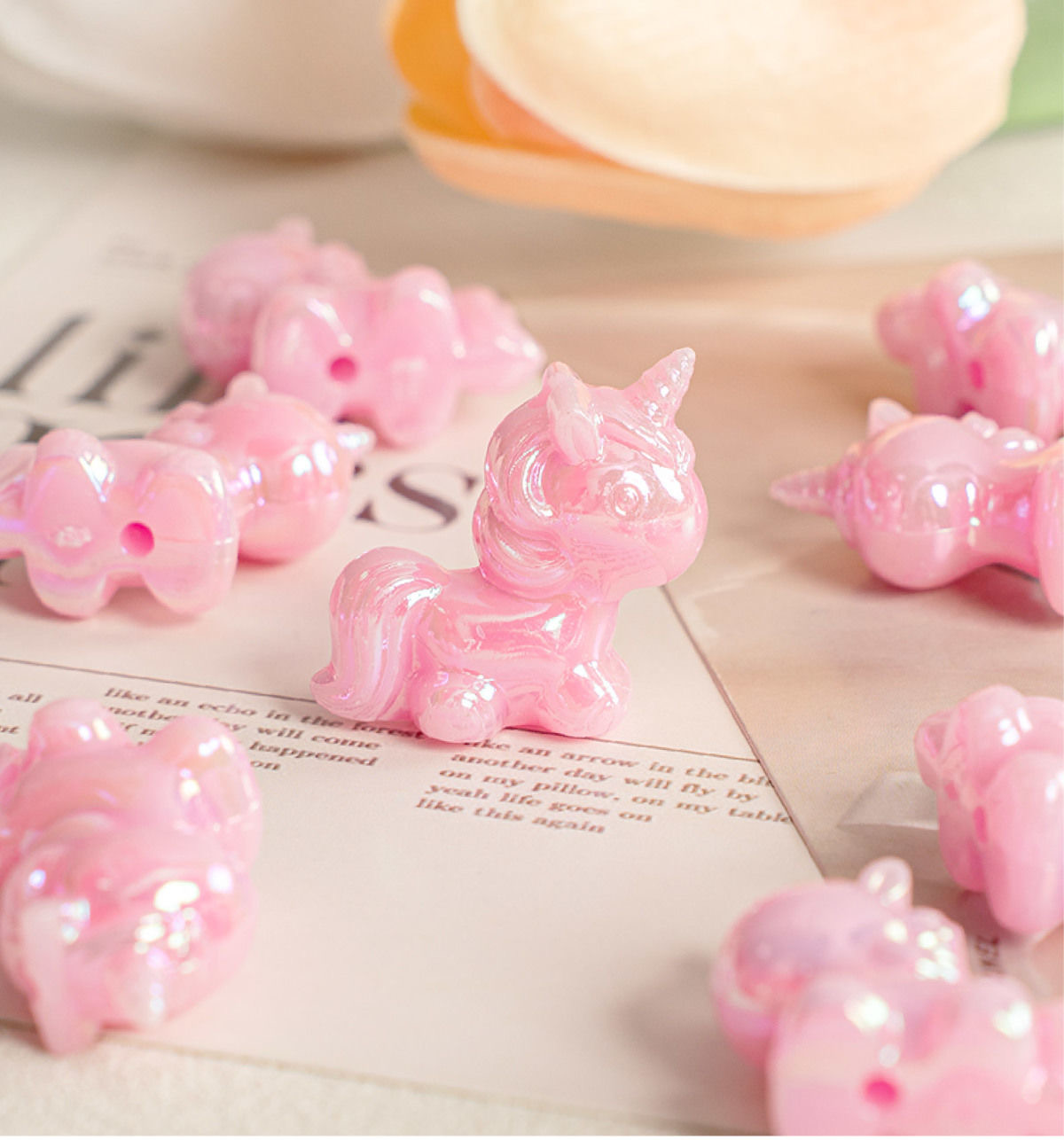 🔥🔥 lucky acrylic beads - Open in Live