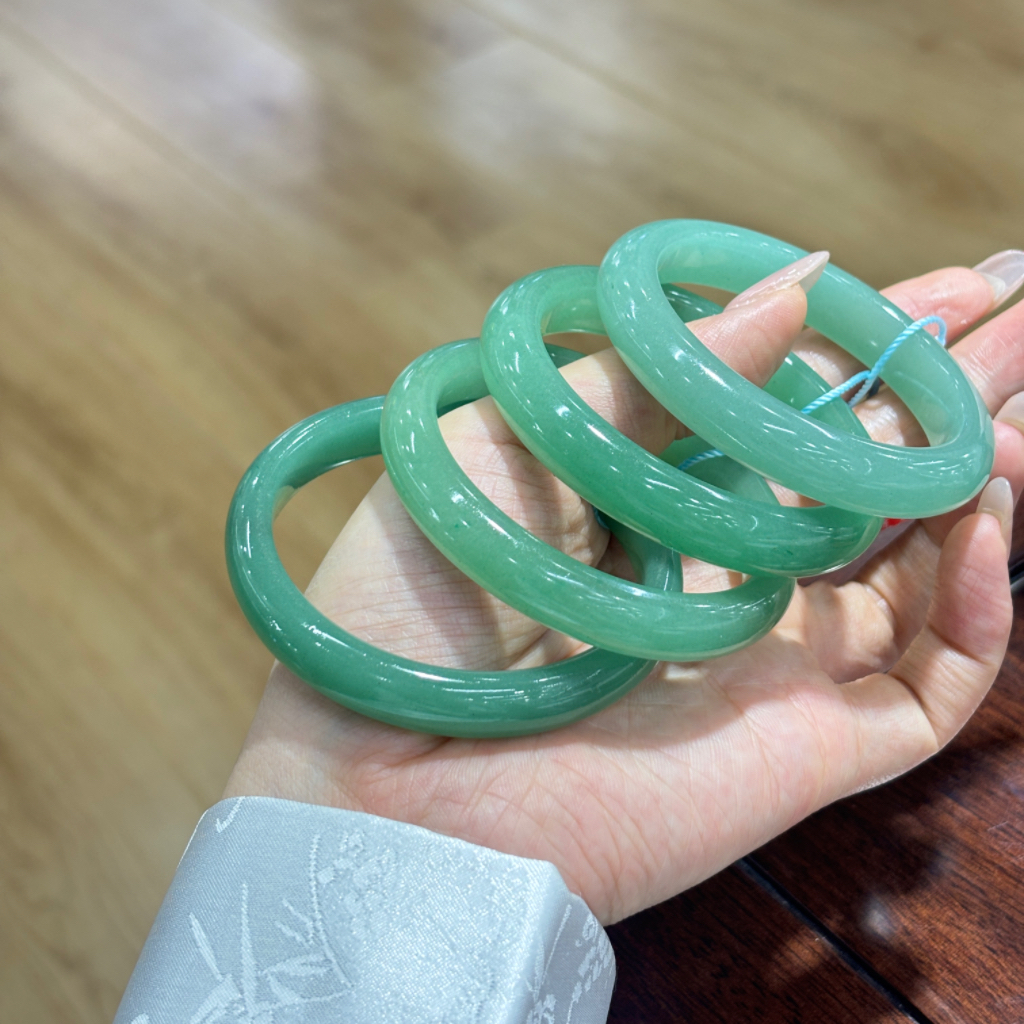 Aventurine Jade Bracelet